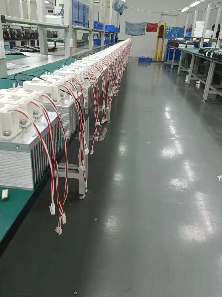 电力调解器泛起问题，，，，，我们该怎样检查呢？？？