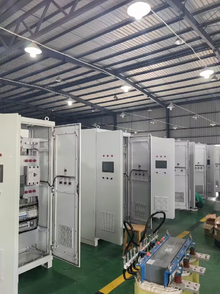 三相电力调解器带变压器输出不平衡是什么缘故原由？？？